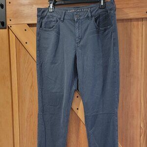 American Eagle Tomgirl Pants - Size 10 X-Long